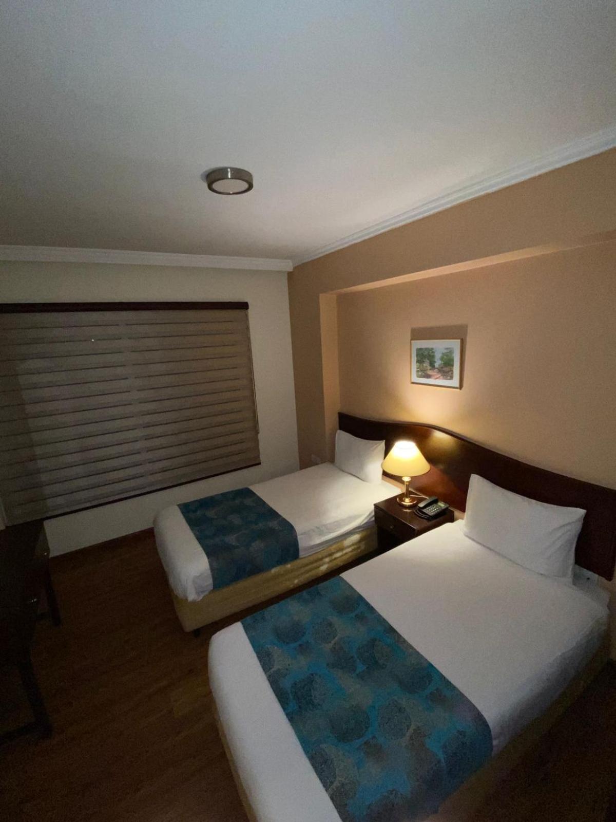 Rozana Hotel Amman Exterior photo