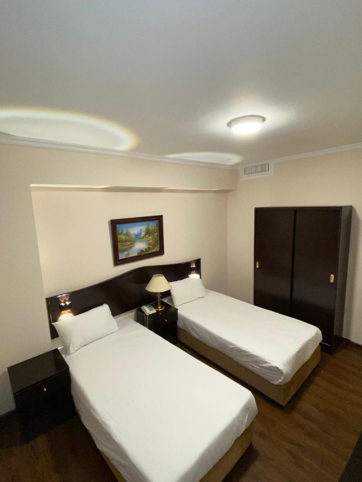 Rozana Hotel Amman Exterior photo